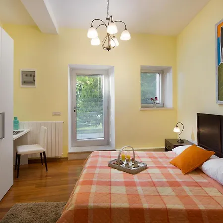 Nice Home In Matohanci With Jacuzzi Prázdninový dům *